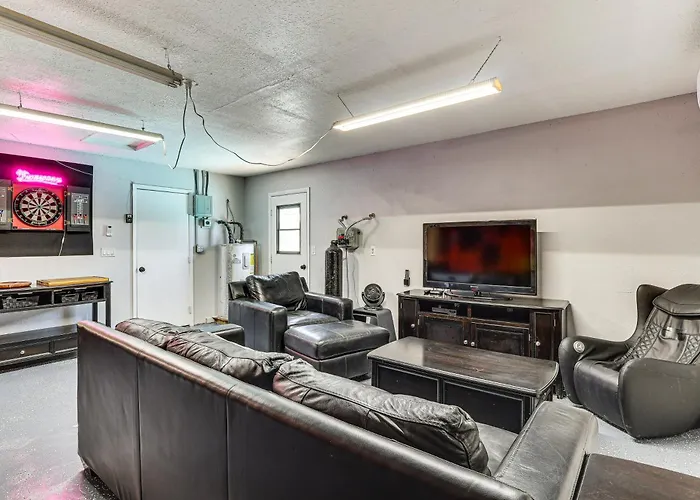 Ferienhaus Game Room, Pool & Fun At 'indian Land Oasis'